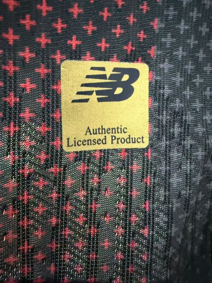 Bayer Leverkusen Home Man Player Jersey 25/26