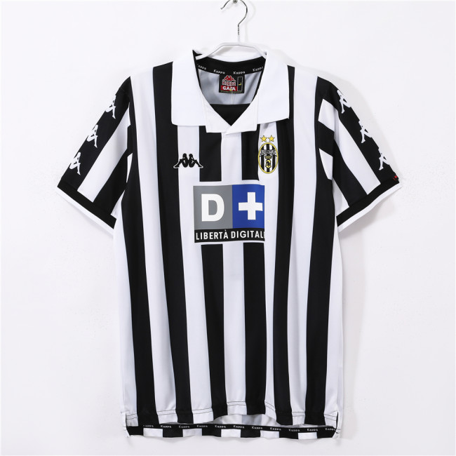 Juventus Home Retro Jersey 1999/00