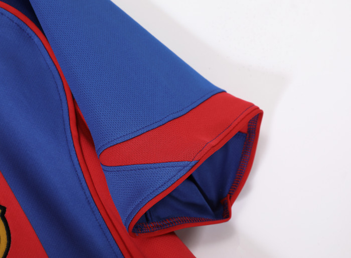 Barcelona Home Retro Jersey 2004/05