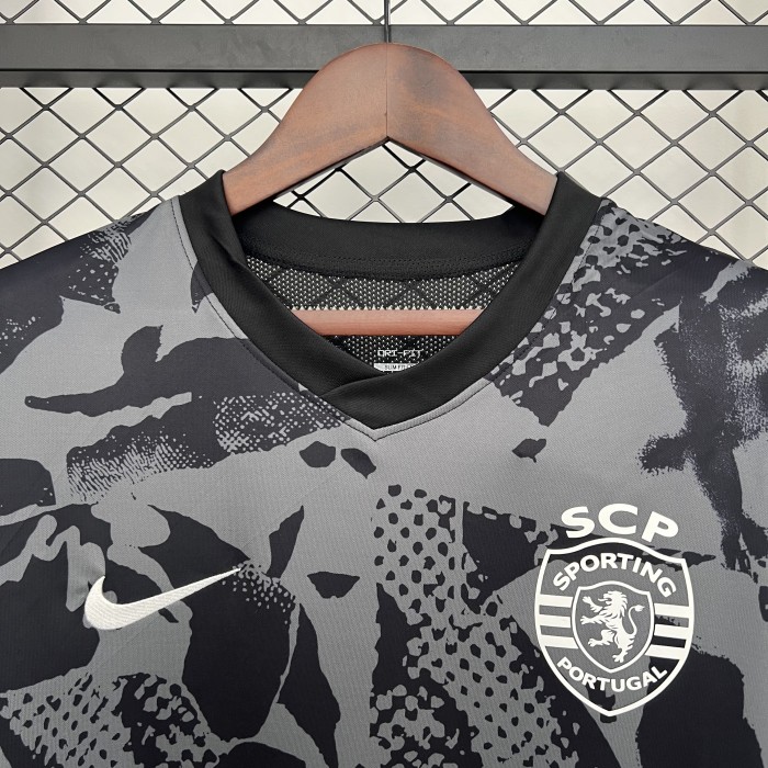 Sporting Lisbon Pre-Match Man Jersey 25/26