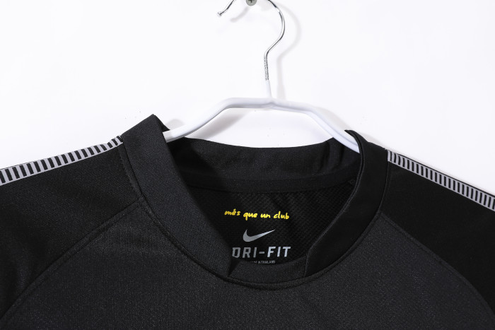 Barcelona Away Retro Jersey 2011/12