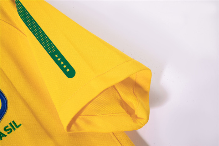 Brazil Home Retro Jersey 2010/11