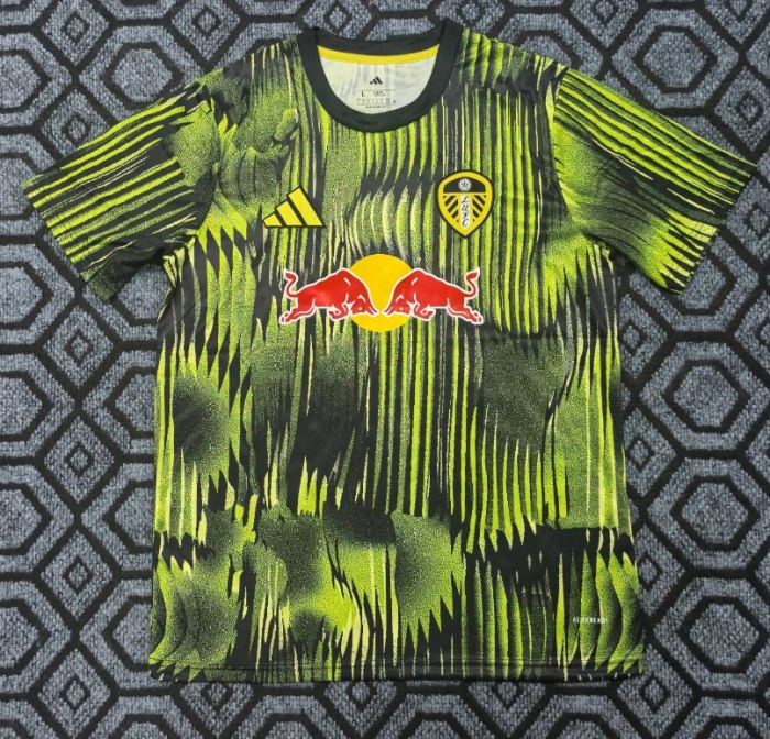 Leeds United Training Man Jersey 25/26