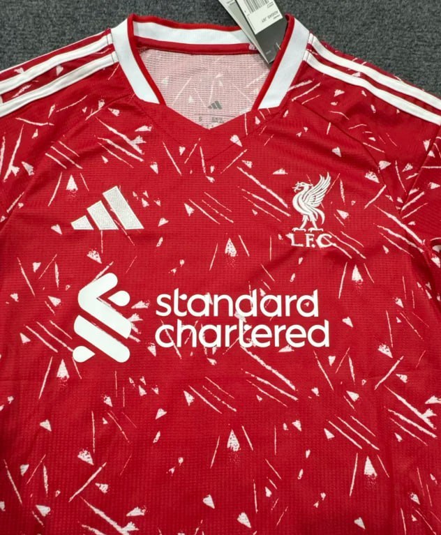 Liverpool Home Man Jersey 26/27