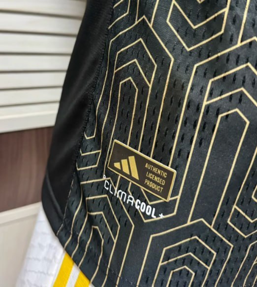 Los Angeles Home Player Man Jersey 26/27