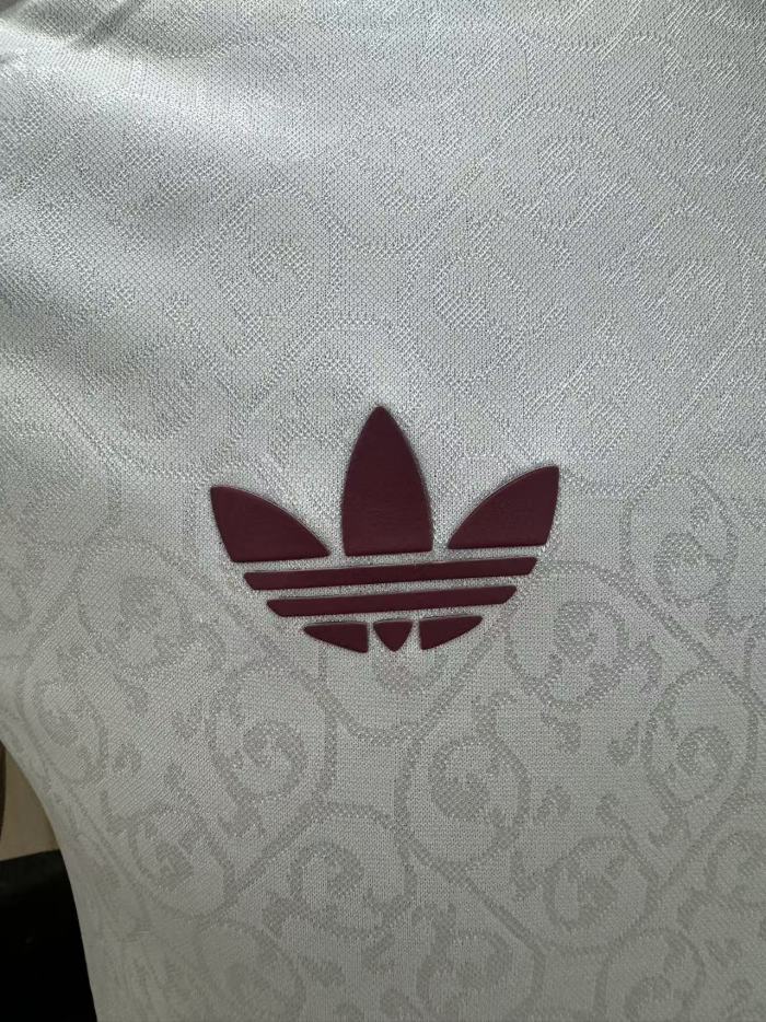 Spain 2026 World Cup Away Player Man Jersey