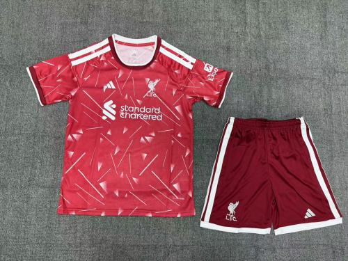 Liverpool Home Kids Suit 26/27