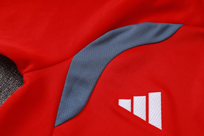 Internacional Training Jacket 26/27