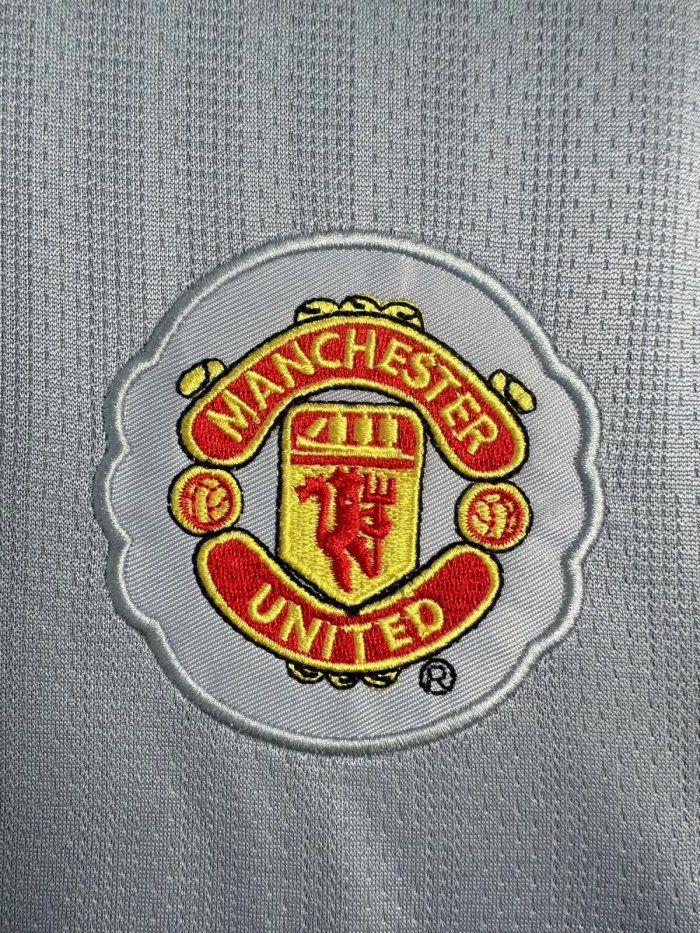 Manchester United Goalkeeper Long Sleeve Retro Jersey 07/08