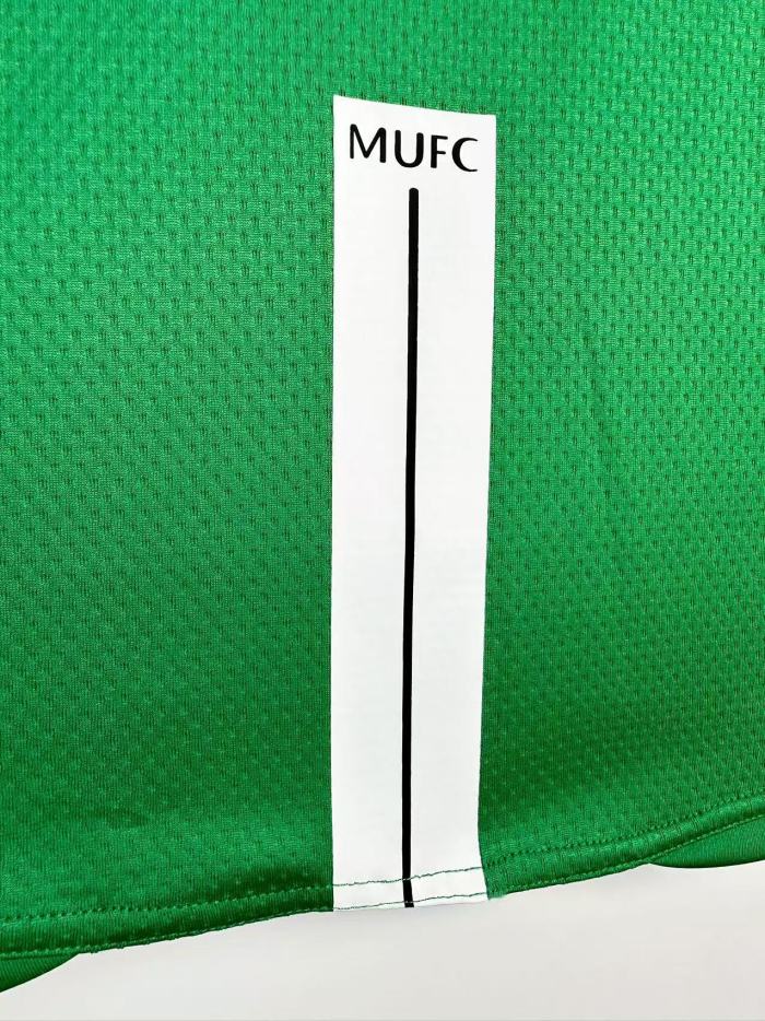 Manchester United Goalkeeper Retro Jersey 07/08