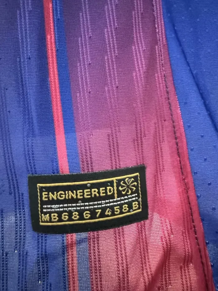 Barcelona  x Olivia Rodrigo Limited Edition Player Jersey 25/26