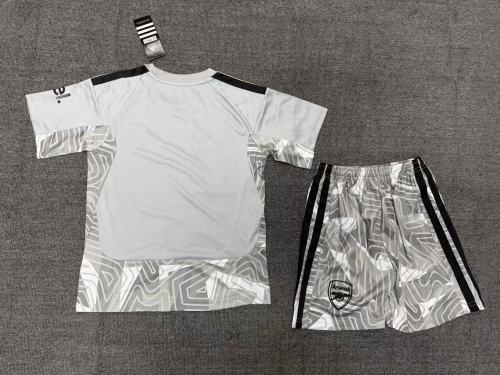 Arsenal Home Goalkeeper Kids Suit 26/27