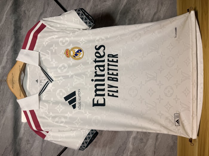 Real Madrid Special Edition Man Player Jersey 26/27