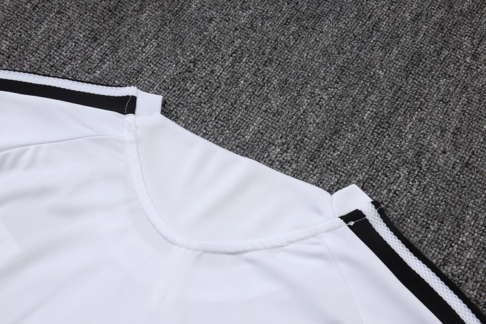Liverpool Training Short sleeve jersey 26/27