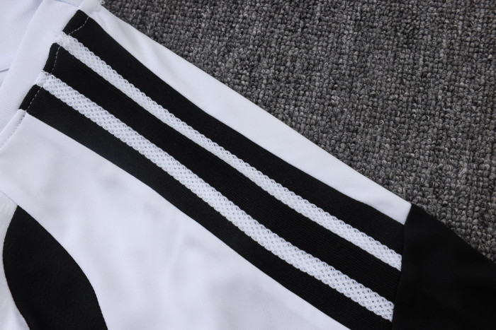Liverpool Training Short sleeve jersey 26/27
