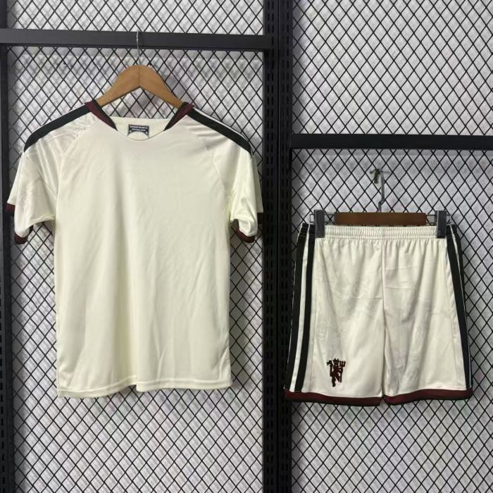 Manchester United Third Kids Suit & Socks 26/27