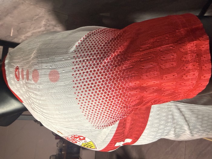 VfB Stuttgart Home Man Player Jersey 26/27