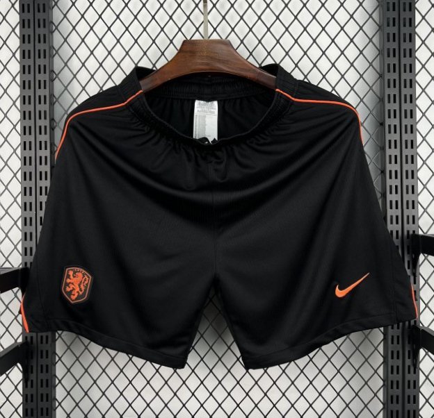 Netherlands Home Shorts 26/27