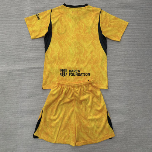 Barcelona Yellow Goalkeeper Men Jersey Suit 26/27