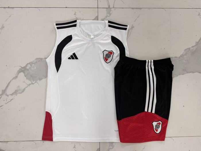 River Plate Training Jersey 26/27