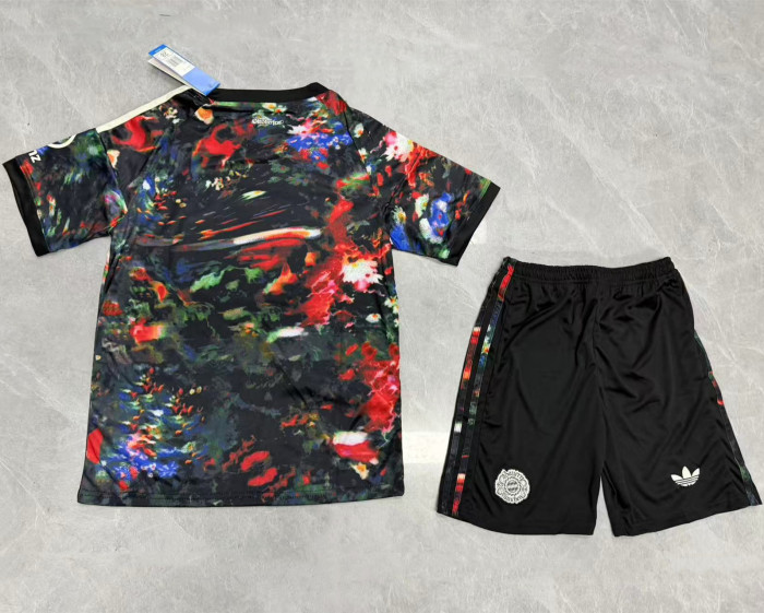 Bayern Munich Oktoberfest Kids Suit 26/27