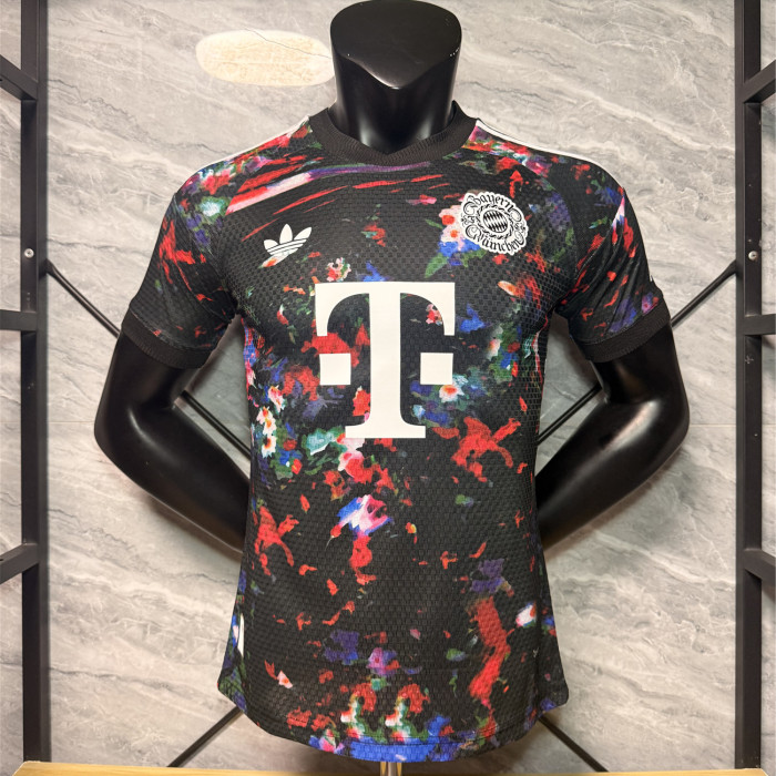 Bayern Munich Oktoberfest Player Jersey 26/27