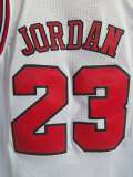 NBA Mitchell & Ness bull 23 white