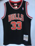 NBA Mitchell & Ness bull 33 black