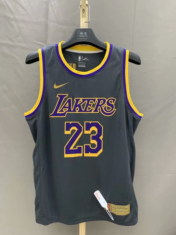 NBA Laker black classic James No.23 1:1