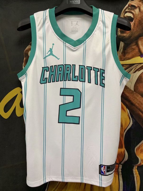 NBA Hornets 【customized】 Ball No. 2 1:1