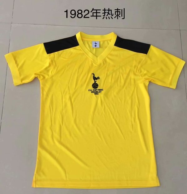 Retro Tottenham  1:1 Quality Soccer Jersey  1982