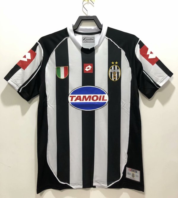 Retro Juventus Home 1:1 Quality Soccer Jersey  2002-2003