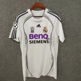Retro Real Madrid Home  1:1 Quality Soccer Jersey    2006-2007