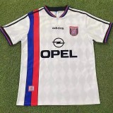 Retro Bayern Munich Away Fans   1995-1996