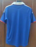 Retro  Universidad de Chile Home  Fans 2011