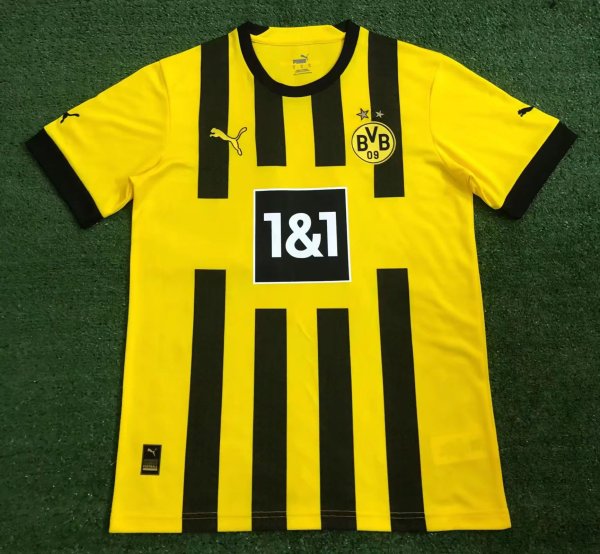 Dortmund Home Fans 1:1 Quality Soccer Jersey   22-23