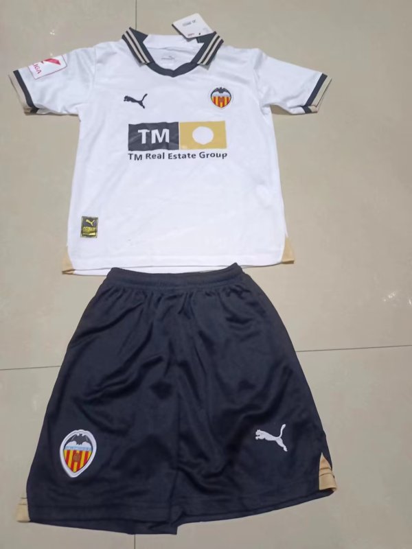 Valencia home  kids  23-24