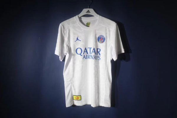 PSG Paris Special Edition Player 1:1   24-25