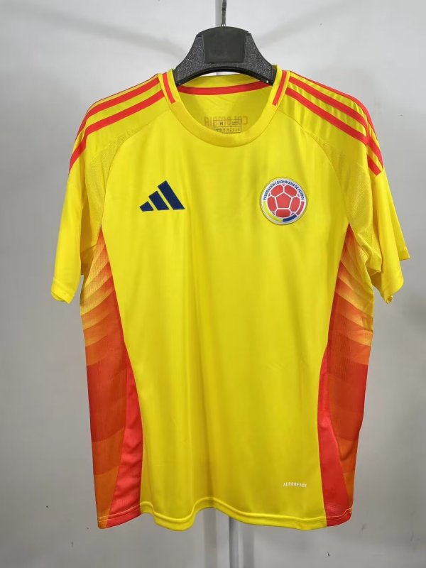 Columbia  Home Fans  1:1 Quality Soccer Jersey 24-25