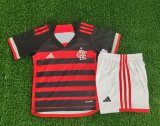 Flamenco  Home  Kids  24-25