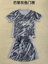 PSG Paris goalkeeper Kids 1:1 Quality Soccer Jersey  24-25