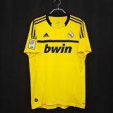 Retro Real Madrid goalkeeper 1:1 Quality Soccer Jersey   2011-2012