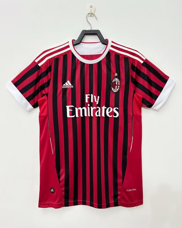 Retro AC Home Fans 1:1 Quality Soccer Jersey  2011-2012