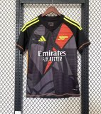 Arsenal  goalkeeper  Fans 1:1 Quality Soccer Jersey    24-25