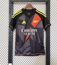 Arsenal  goalkeeper  Fans 1:1 Quality Soccer Jersey    24-25