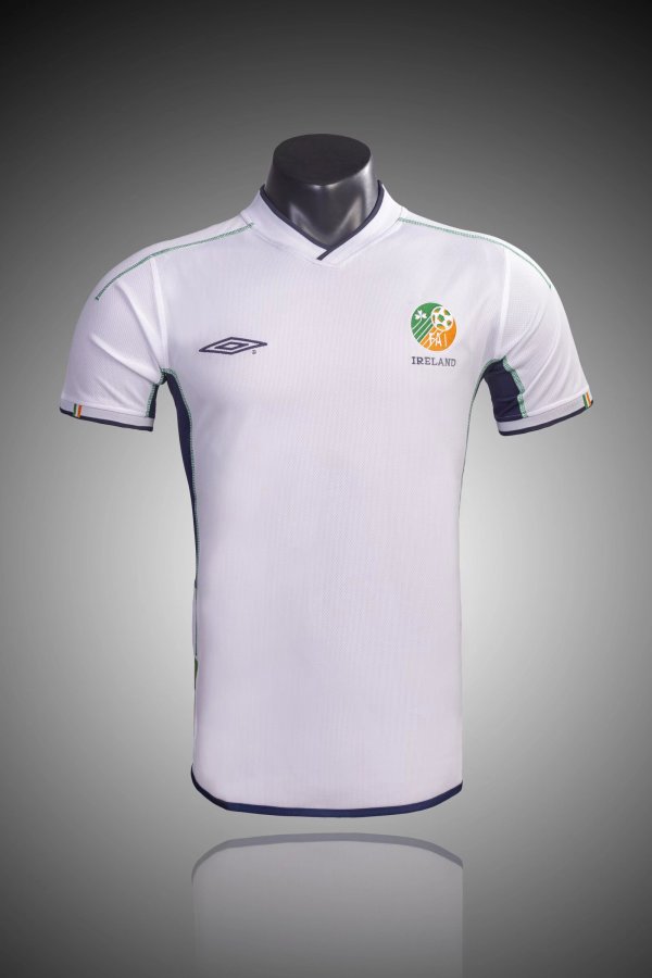 Retro Ireland away 1:1 Quality Soccer Jersey  2002