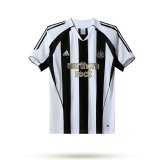 Retro Newcastle home Fans  1:1 Quality Soccer Jersey   2004-2006
