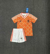 Retro Netherlands  home Kids  1988