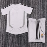 Retro Real Madrid  home Kids  2006-07
