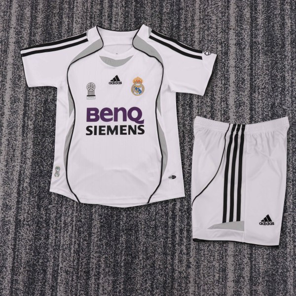 Retro Real Madrid  home Kids  2006-07